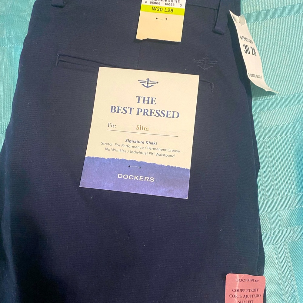 NWT Dockers “The Best Pressed” Slim Fit